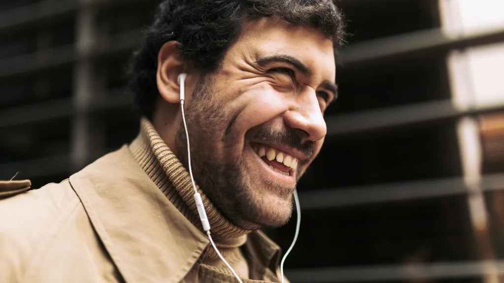 Equipo comercial y operaciones alineados en seguimiento de oportunidades